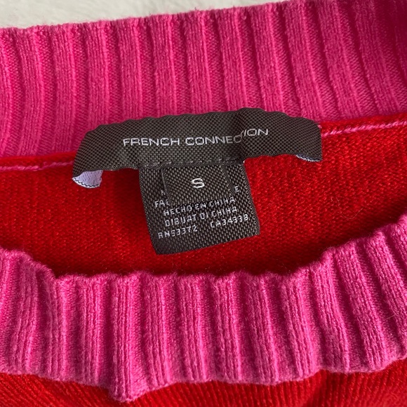 RED & PINK SWEATER - Picture 2 of 3